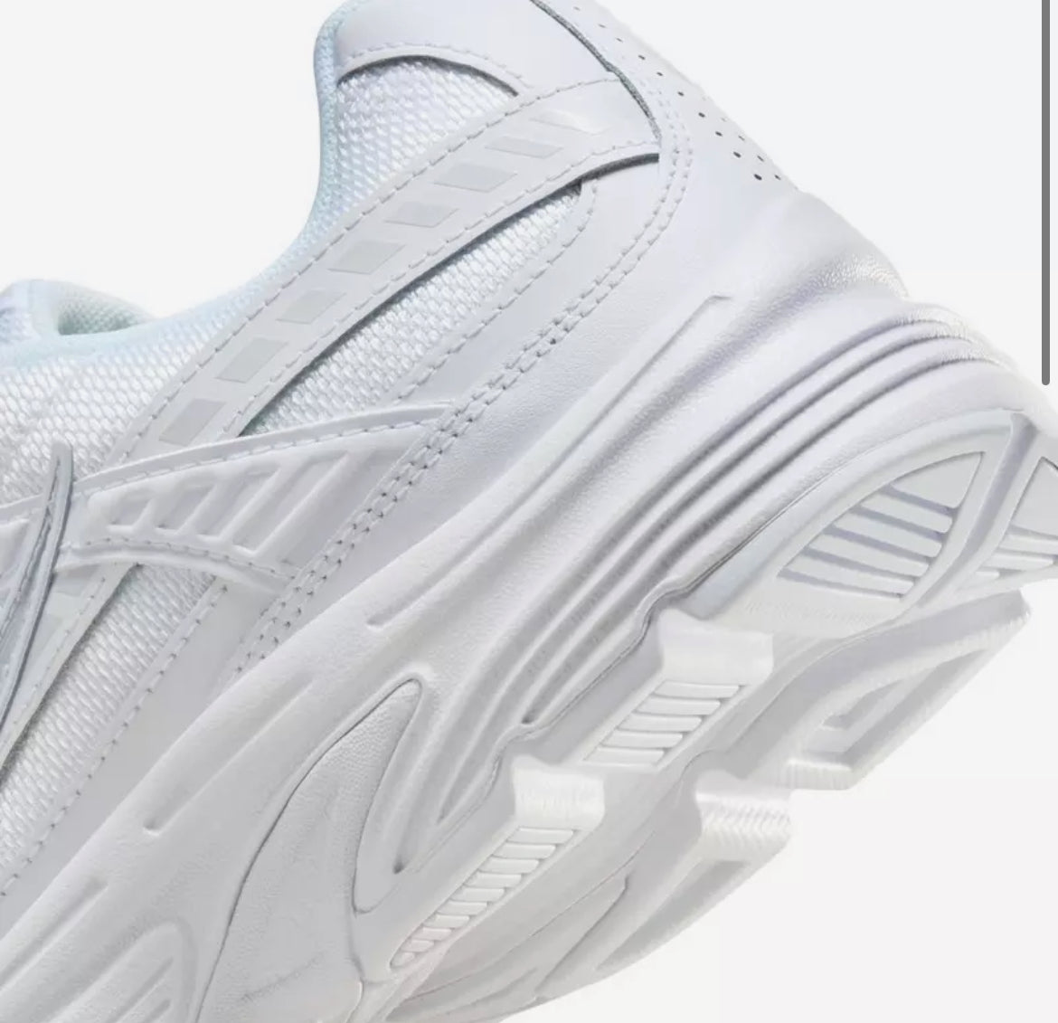 Nike initiator